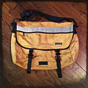 Patagonia messenger bag